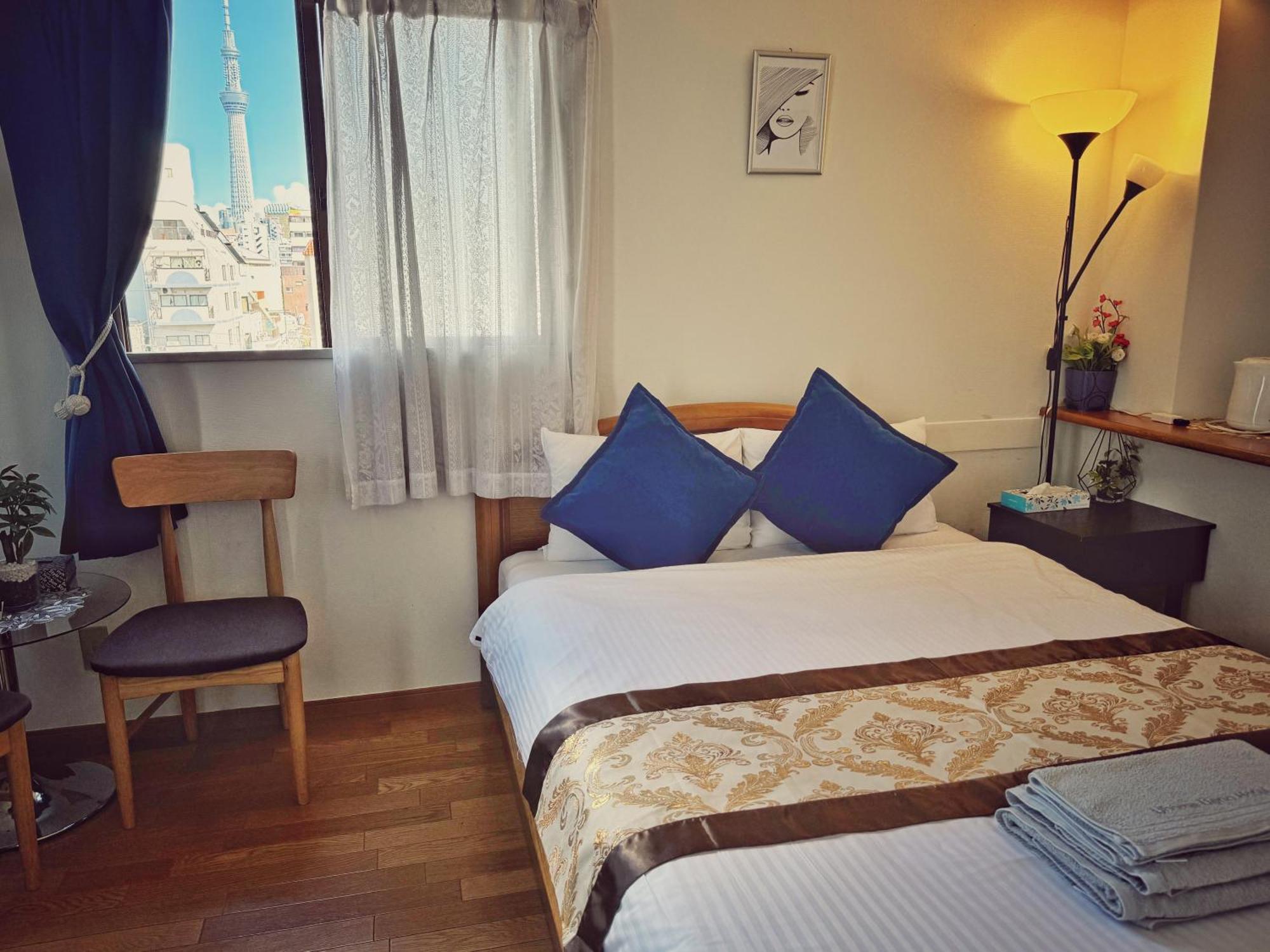 Uhome Ueno Hotel Tokyo Bagian luar foto